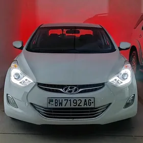 Hyundai Elantra 2011