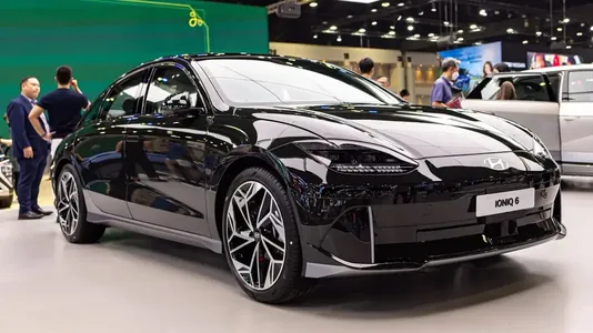 Hyundai Ýewropada IONIQ 6-nyň bahalaryny döwdi. Ol ykjam hetçbeklerden arzan boldy