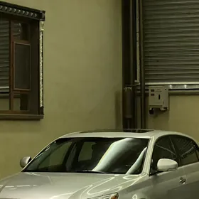 Toyota Avalon 2012