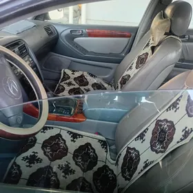 Lexus GS 300 2001