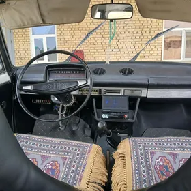 Lada 2104 1985