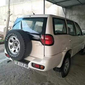 Nissan Terrano 2000