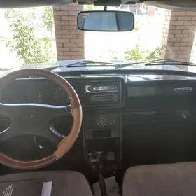 Lada 2107 2004