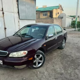 Nissan Maxima 2000