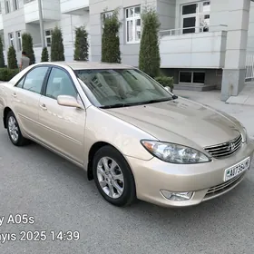 Toyota Camry 2004