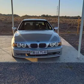 BMW E39 2001