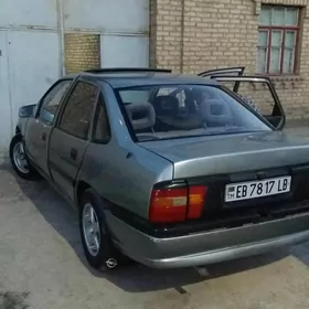 Opel Vectra 1992