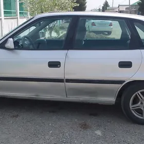 Opel Astra 1993