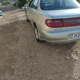 Toyota Carina 1994