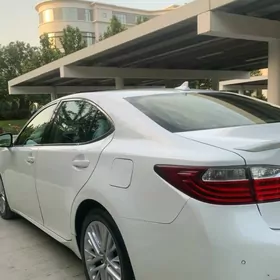 Lexus ES 2013