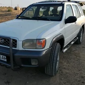 Nissan Pathfinder 2001