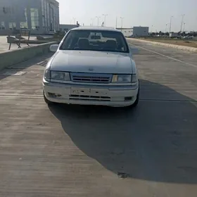 Opel Vectra 1990
