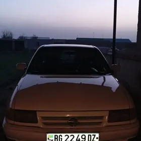 Opel Astra 1993