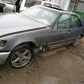 mersedes bens 500