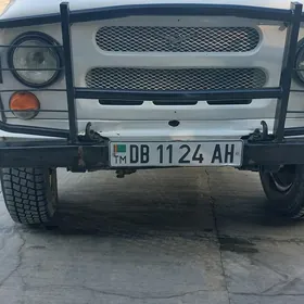 UAZ 469 2002