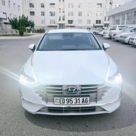 Hyundai Sonata 2021
