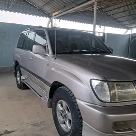 Toyota Land Cruiser 2001