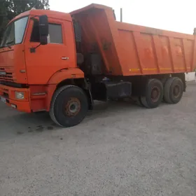 Kamaz 6520 2011
