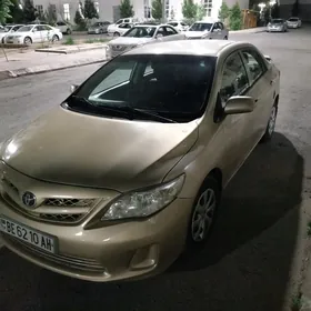 Toyota Corolla 2013