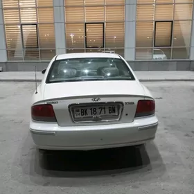 Hyundai Sonata 2002
