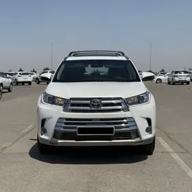 Toyota Highlander 2019
