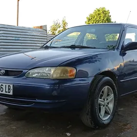 Toyota Corolla 1999