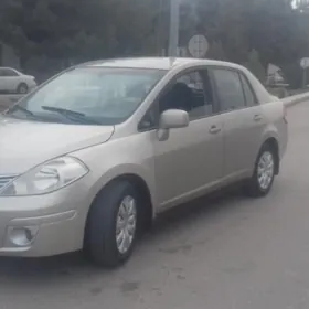 Nissan Versa 2009
