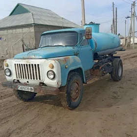 Gaz 53 1988