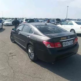 Lexus ES 350 2011
