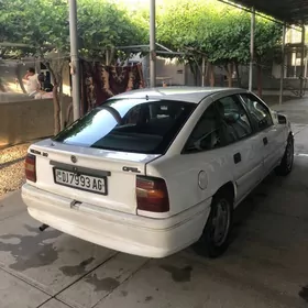 Opel Vectra 1993