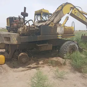Komatsu 830E-AC 1994