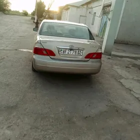 Toyota Avalon 2001