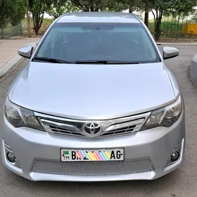 Toyota Camry 2013