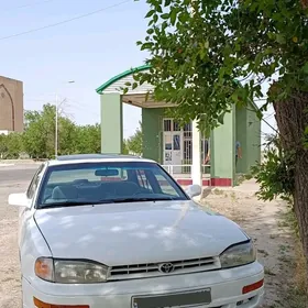 Toyota Camry 1993