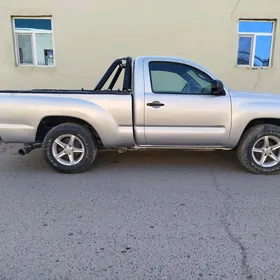 Toyota Tacoma 2010