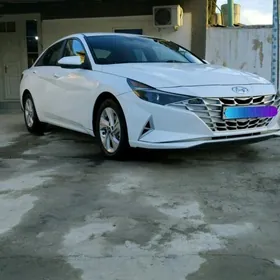 Hyundai Elantra 2020
