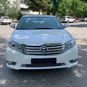 Toyota Avalon 2011