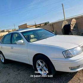 Toyota Avalon 1999