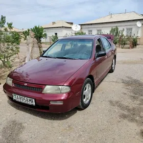 Nissan Altima 1993