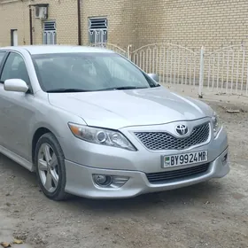 Toyota Camry 2010