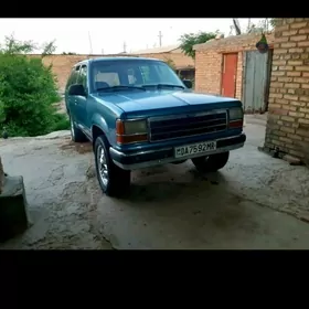 Ford Explorer 1991