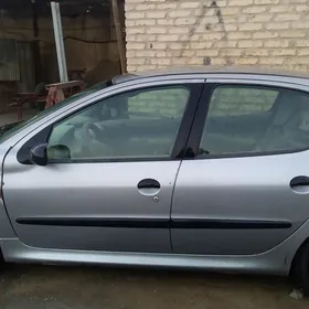 Peugeot 206 2004