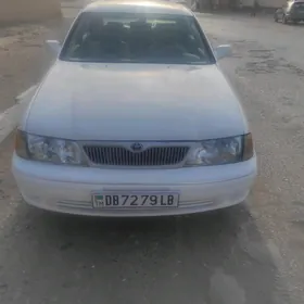 Toyota Avalon 1999