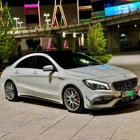 Mercedes-Benz CLA 2014