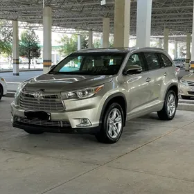 Toyota Highlander 2016