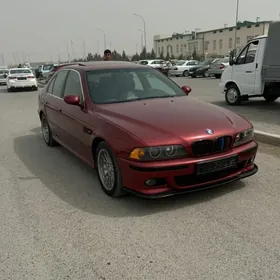 BMW E39 2000