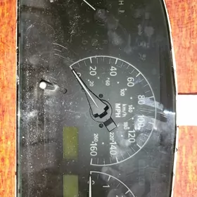 Infiniti q35 panel pribor