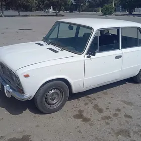 Lada 2103 2015