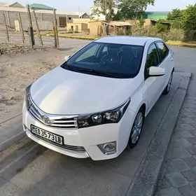 Toyota Corolla 2014
