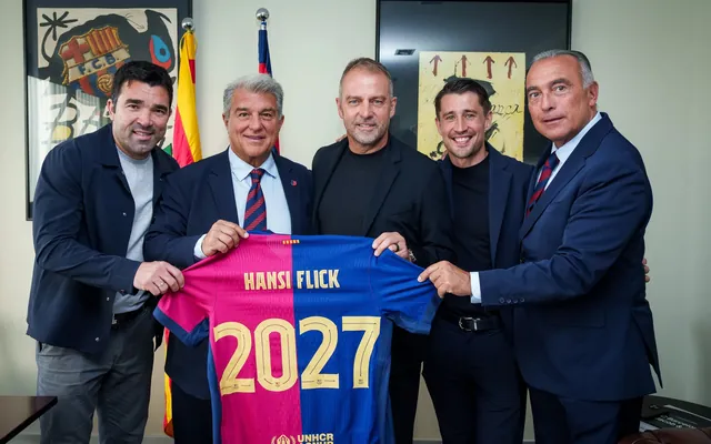 «Барселона» продлила контракт с Фликом до 2027 года